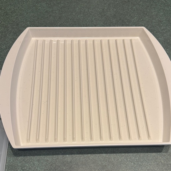 Premium White Dish Rack with Protective Cover - Picture 3 of 5